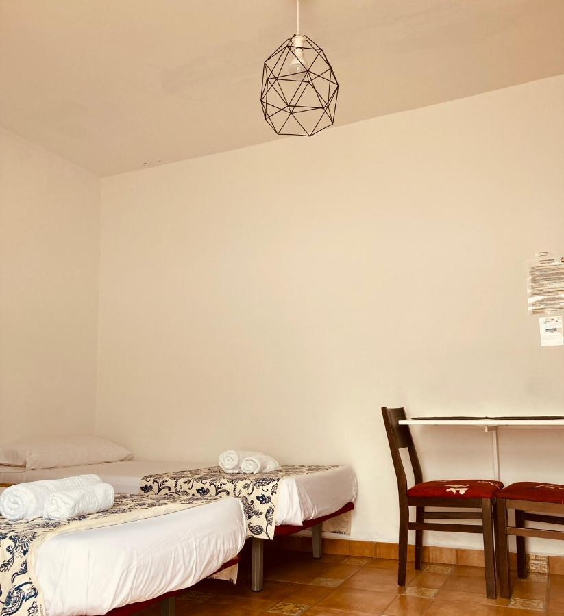 Apartamentos Y Habitaciones Villa Marina La Caleta  Eksteriør billede