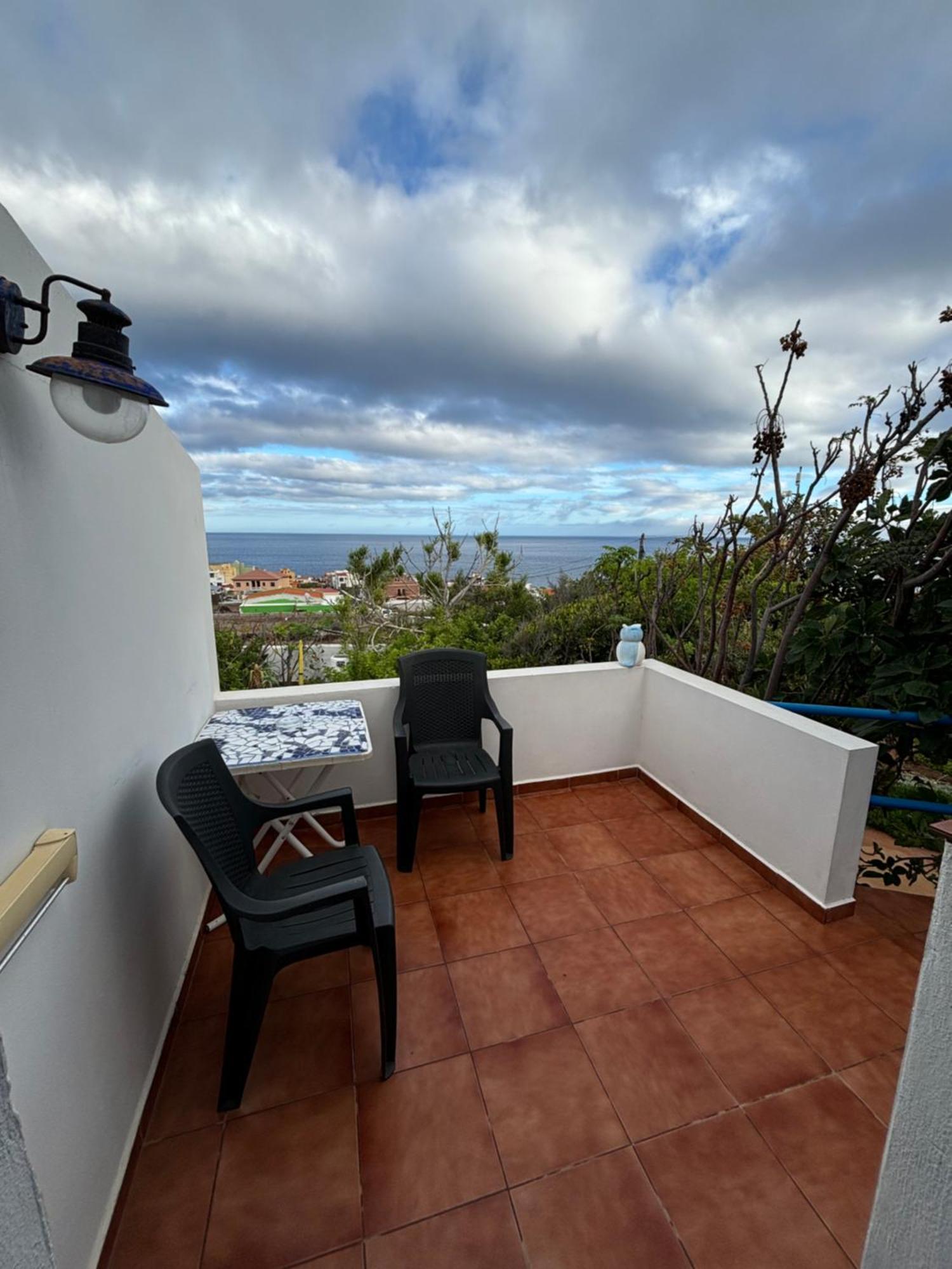 Apartamentos Y Habitaciones Villa Marina La Caleta  Eksteriør billede