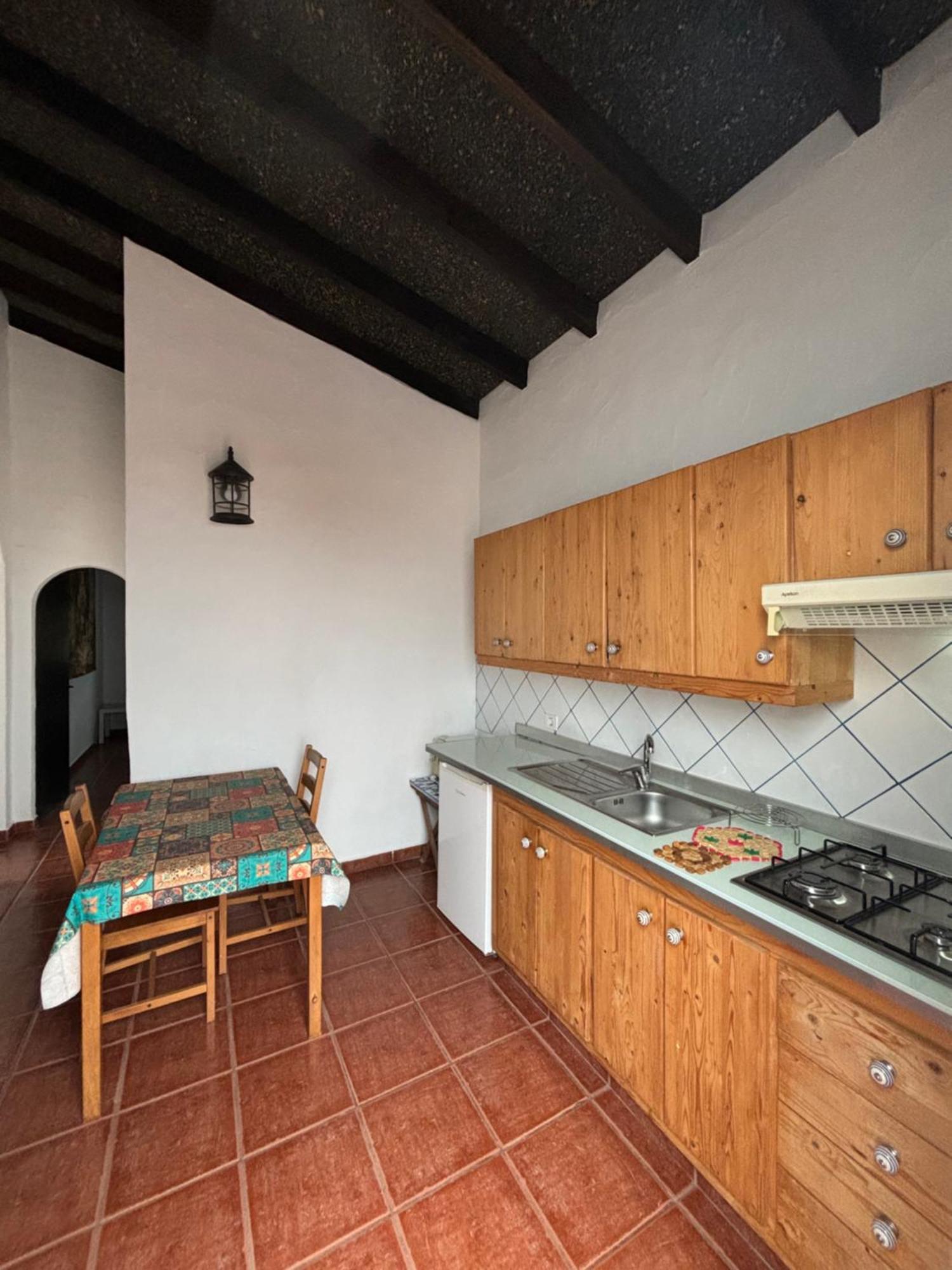 Apartamentos Y Habitaciones Villa Marina La Caleta  Eksteriør billede